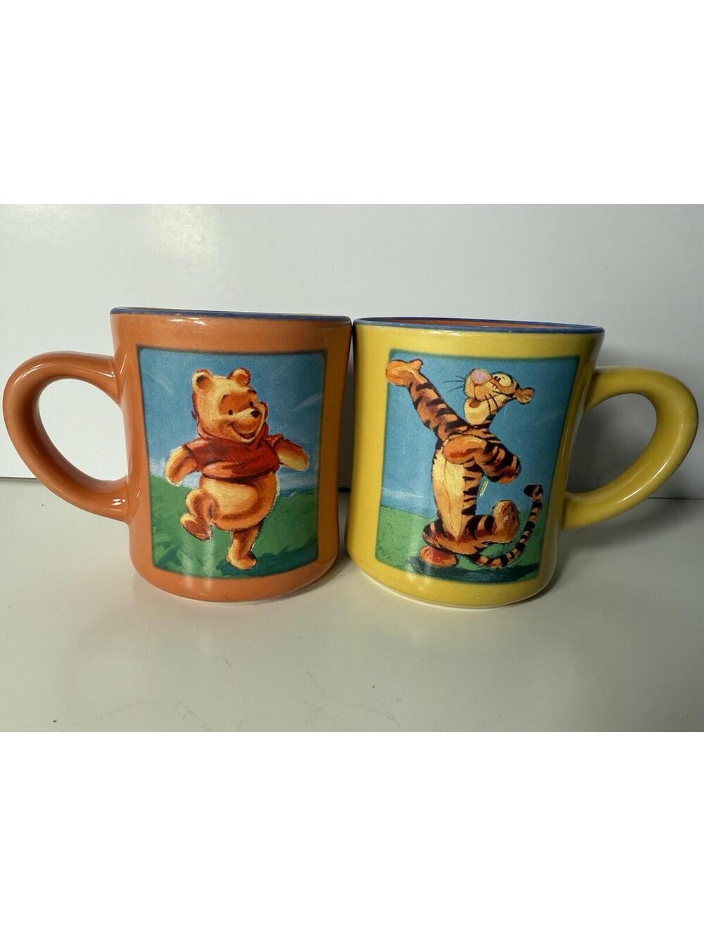Vintage Disney Store Winnie the Pooh & Tigger Coffee Cups Mugs 12 oz Set Of 2